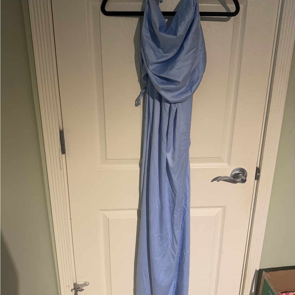 Elegant Blue Evening Gown